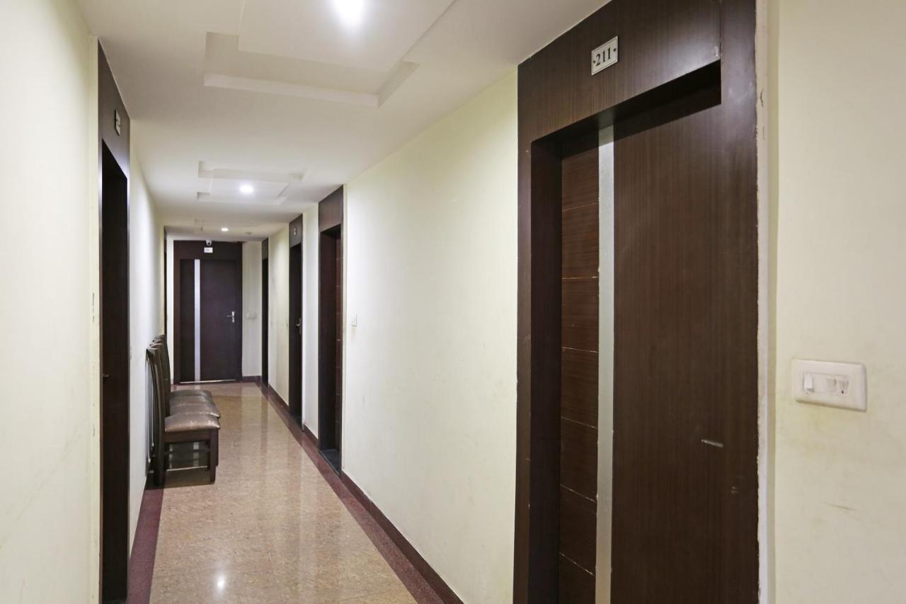 Oyo 6359 Hotel Mezbaan Regency Raipur  Ngoại thất bức ảnh